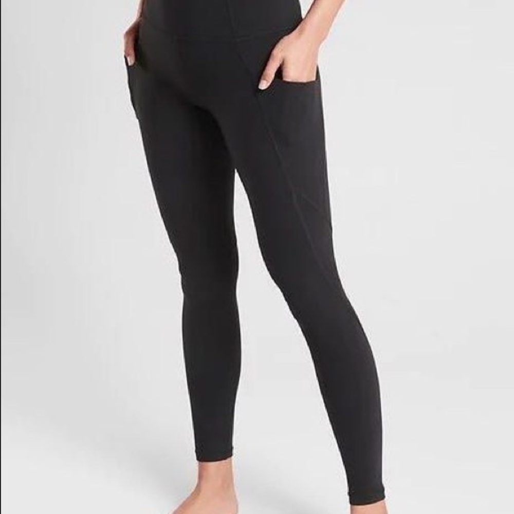 lululemon black leggings size 4